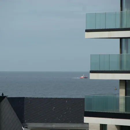 Bel Air - Modern 2-bedroom With Spacious Terraces T165 Ferienhaus *