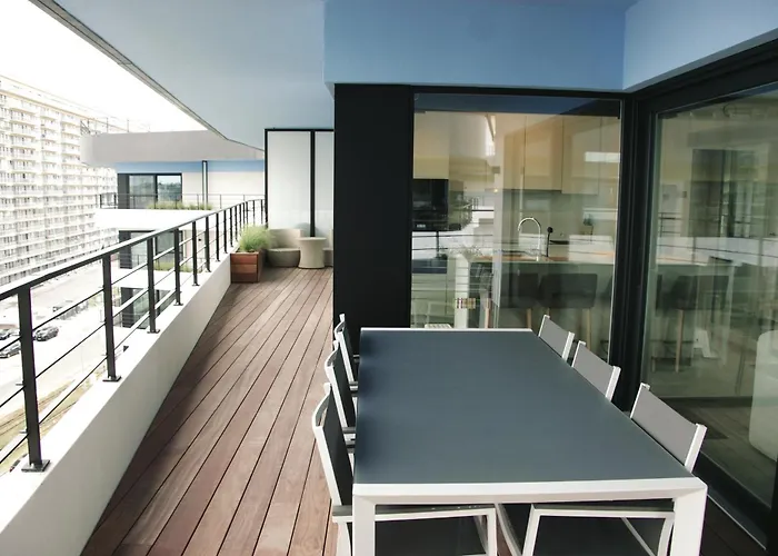 Bel Air - Modern 2-bedroom With Spacious Terraces T165